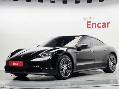 2026 Porsche Taycan