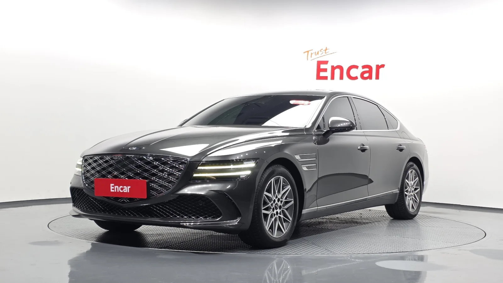 2025 Genesis G80