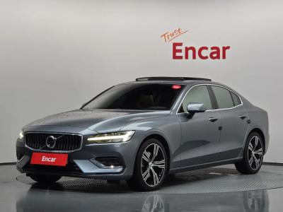 2021 Volvo S60