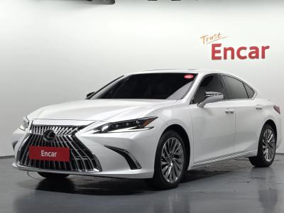 2026 Lexus ES