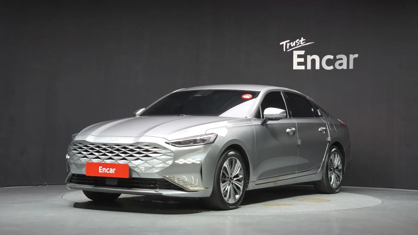2022 Kia K8