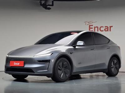 2025 Tesla Model Y
