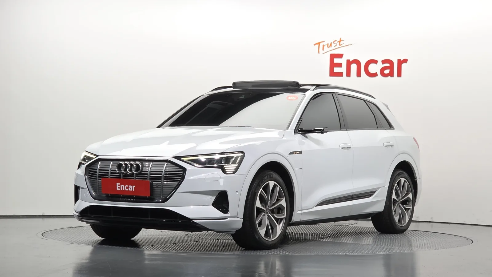 2020 Audi e-tron