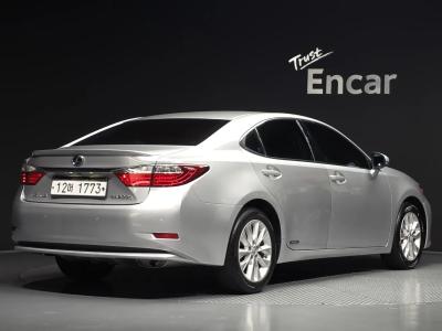 2013 Lexus ES
