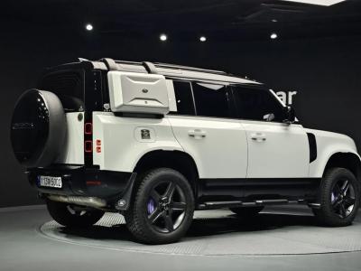 2025 Land Rover Defender