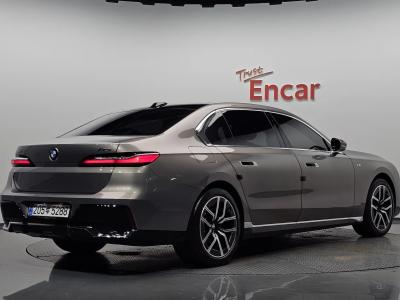 2025 BMW 7-Series