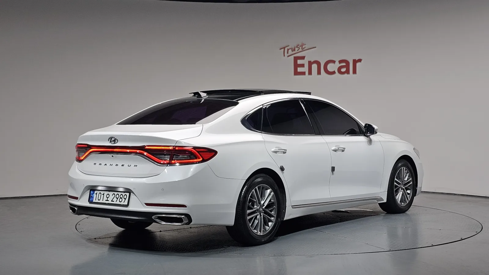 2018 Hyundai Grandeur