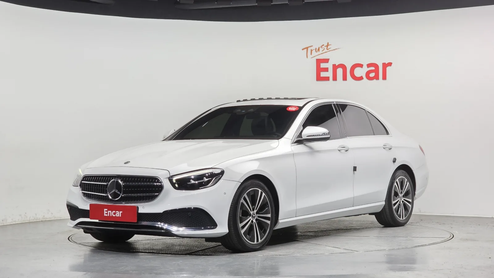 2021 Mercedes-Benz E-Class