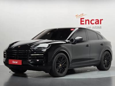 2025 Porsche Cayenne