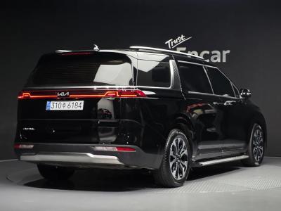 2023 Kia Carnival