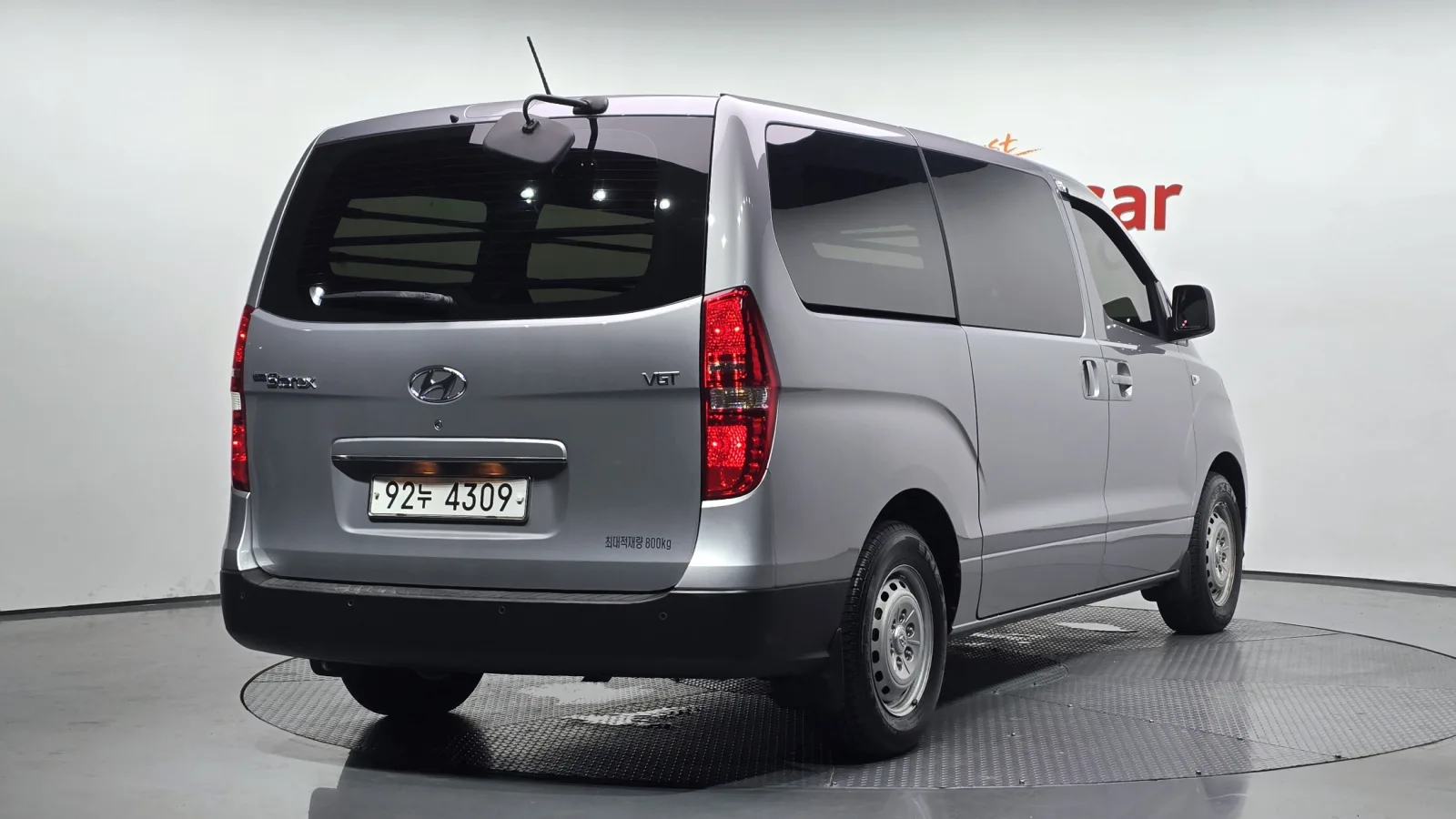 2020 Hyundai Starex