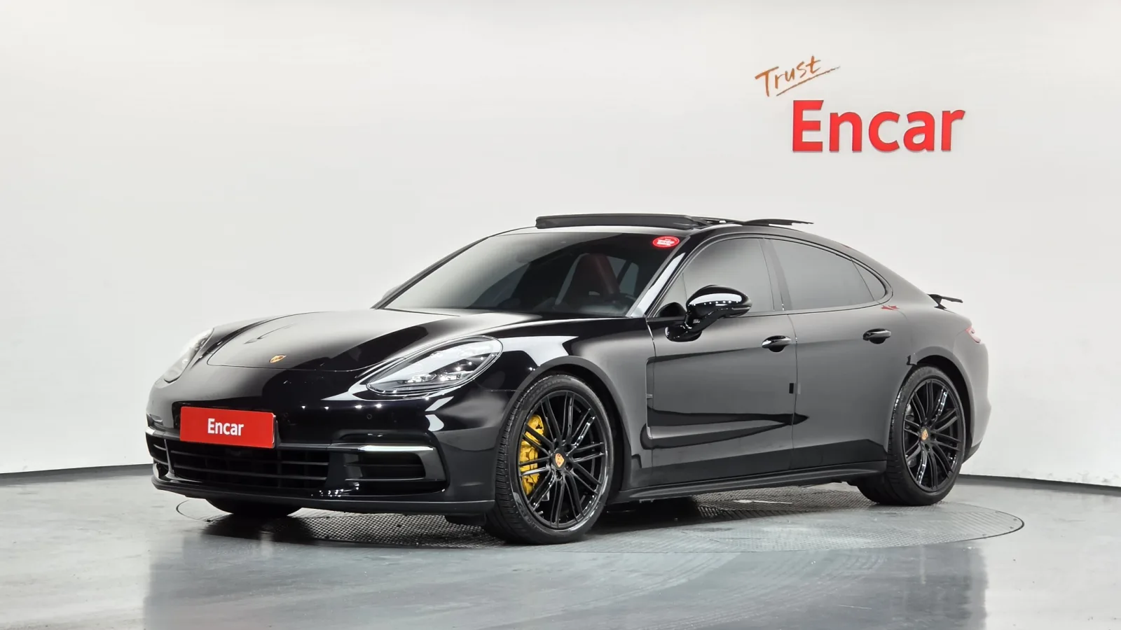 2018 Porsche Panamera