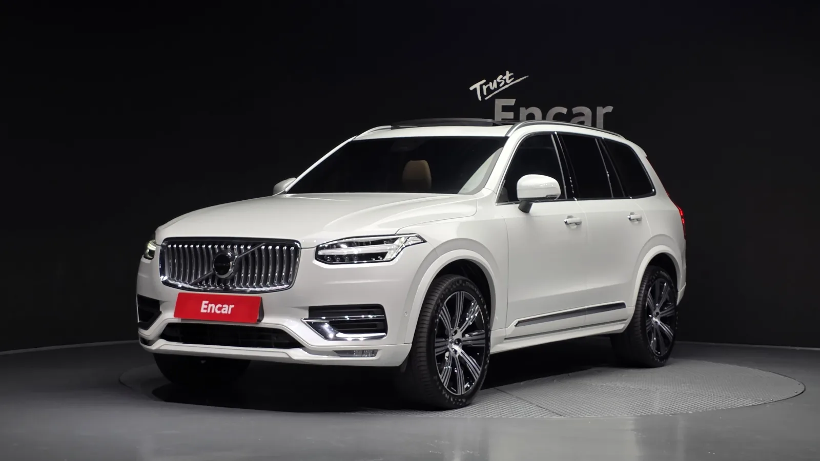 2023 Volvo XC90