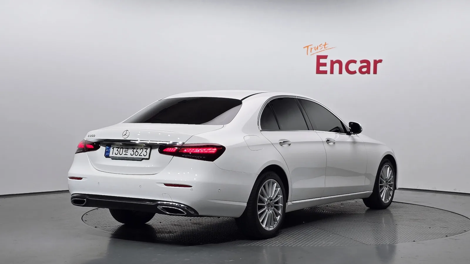 2021 Mercedes-Benz E-Class