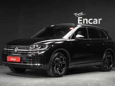 2026 Volkswagen Touareg