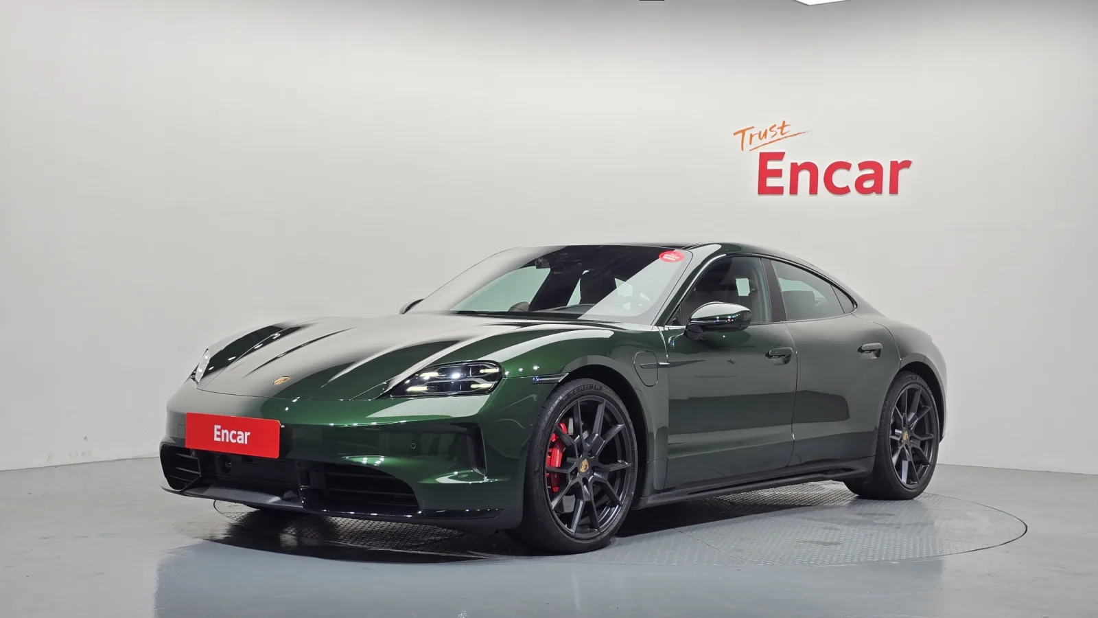 2025 Porsche Taycan