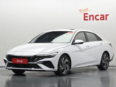 2025 Hyundai Elantra