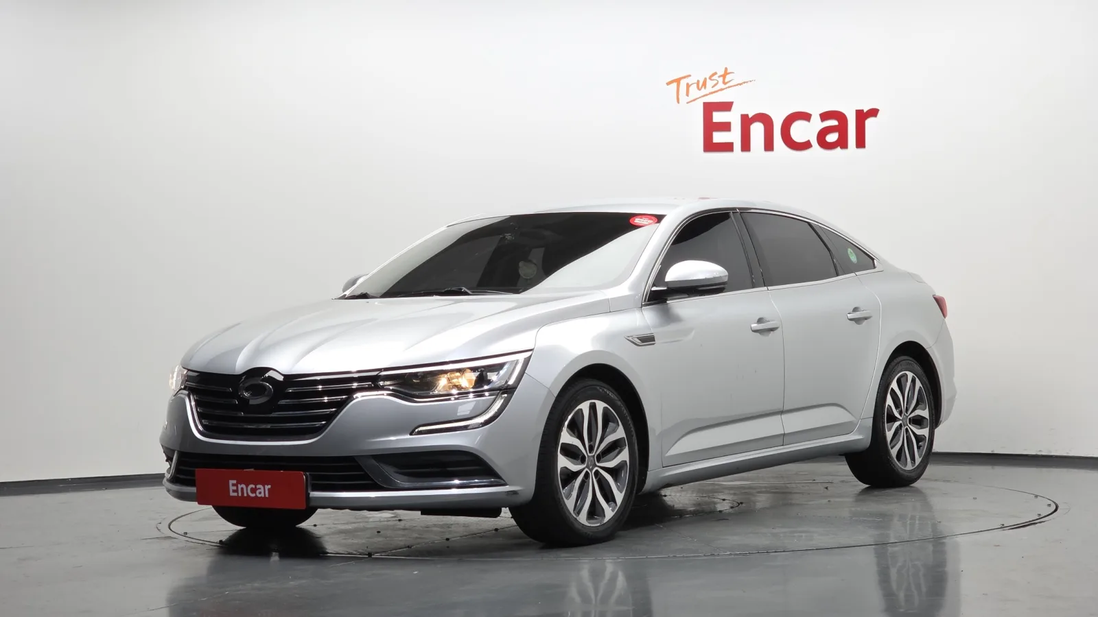 2016 Renault Korea SM6