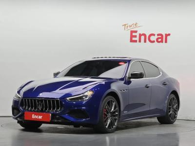 2019 Maserati Ghibli