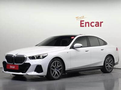 2025 BMW 5-Series