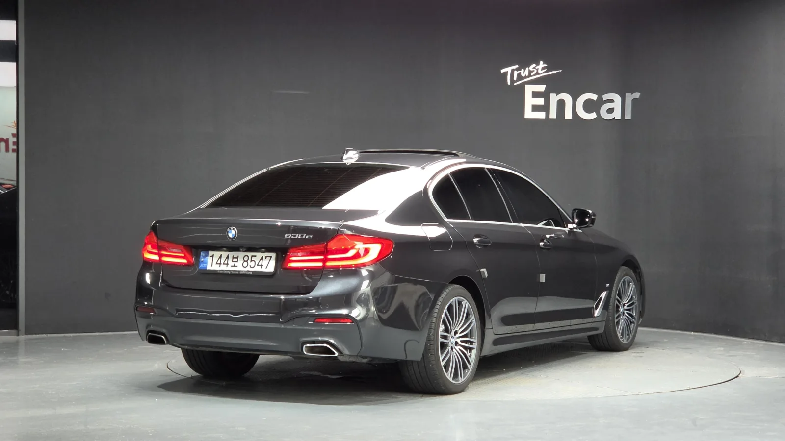 2020 BMW 5-Series