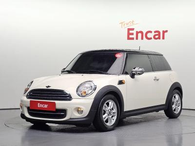 2013 MINI Cooper