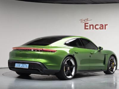 2021 Porsche Taycan