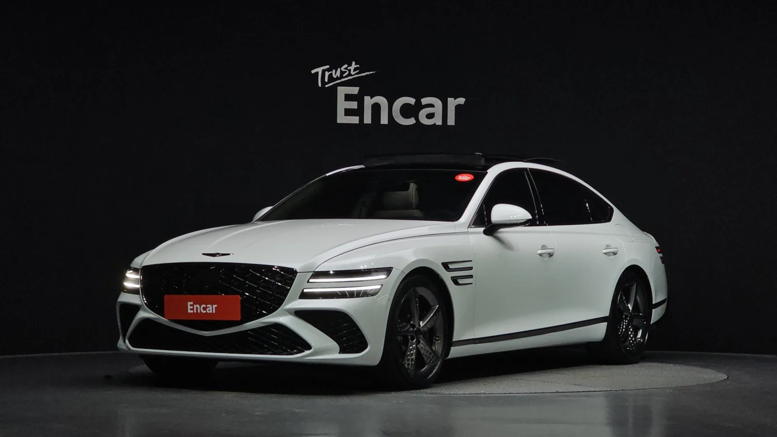 2025 Genesis G80