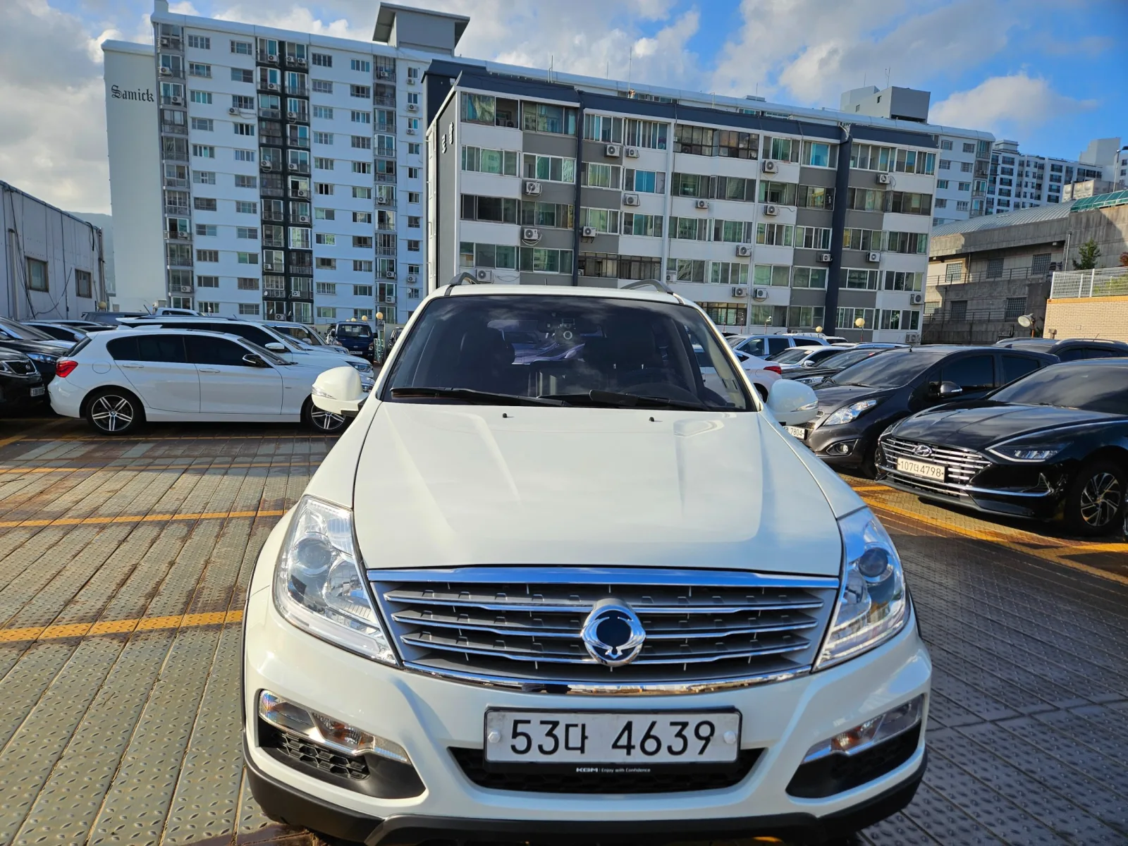 2014 KG Mobility Rexton