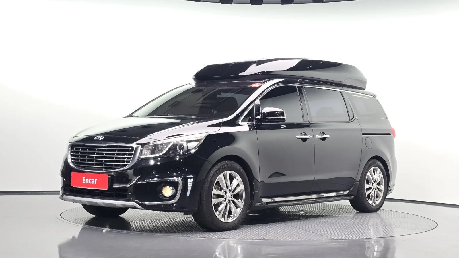 2016 Kia Carnival