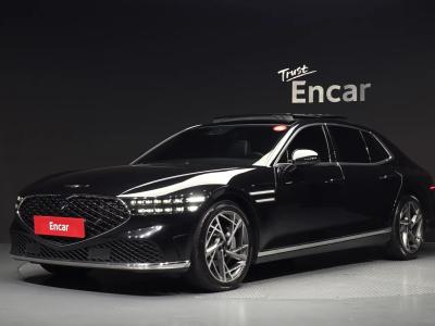 2022 Genesis G90