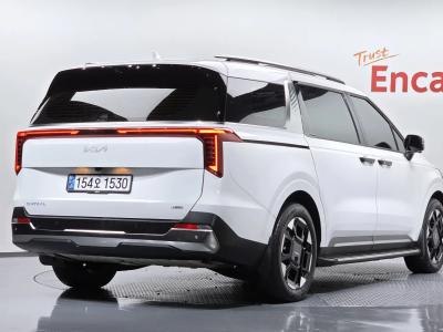2025 Kia Carnival