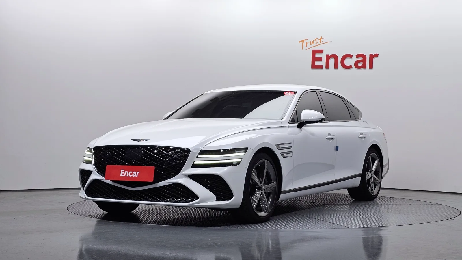 2025 Genesis G80