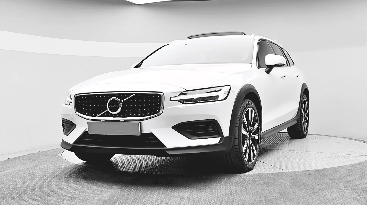 2023 Volvo V60