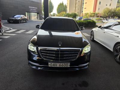 2018 Mercedes-Benz S-Class