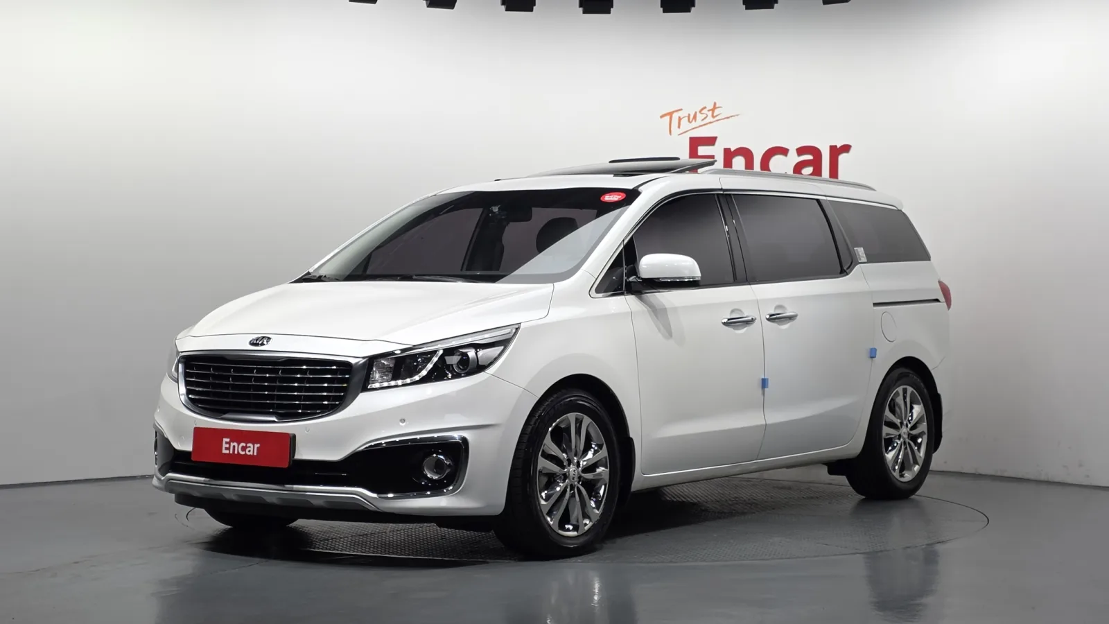 2016 Kia Carnival