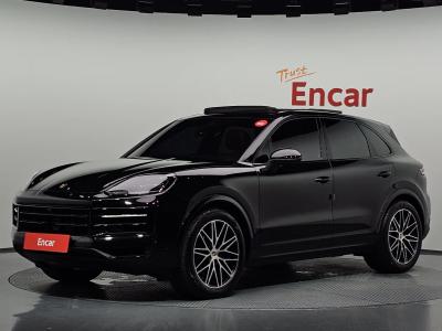 2025 Porsche Cayenne