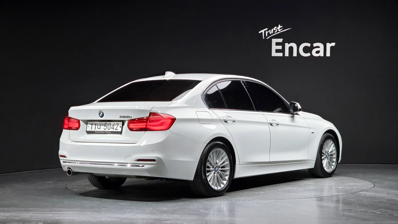 2018 BMW 3-Series