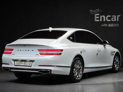 2022 Genesis G80