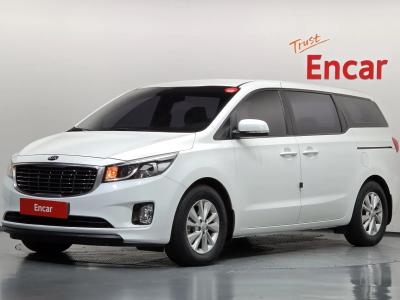 2015 Kia Carnival