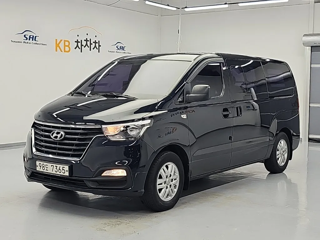 2021 Hyundai Starex
