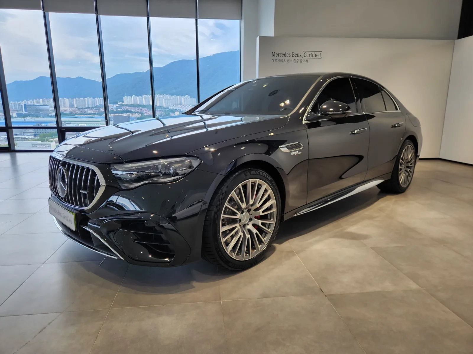 2025 Mercedes-Benz E-Class