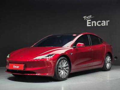 2025 Tesla Model 3