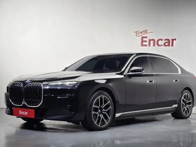 2026 BMW i7