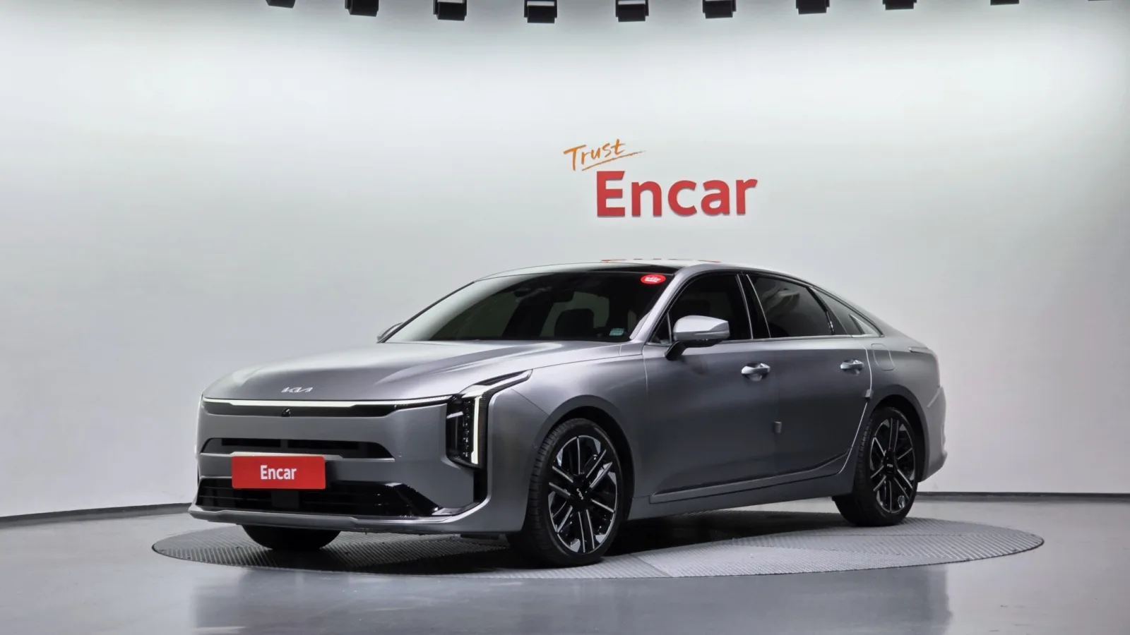 2025 Kia K8