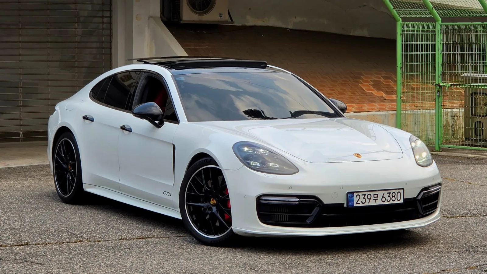 2020 Porsche Panamera