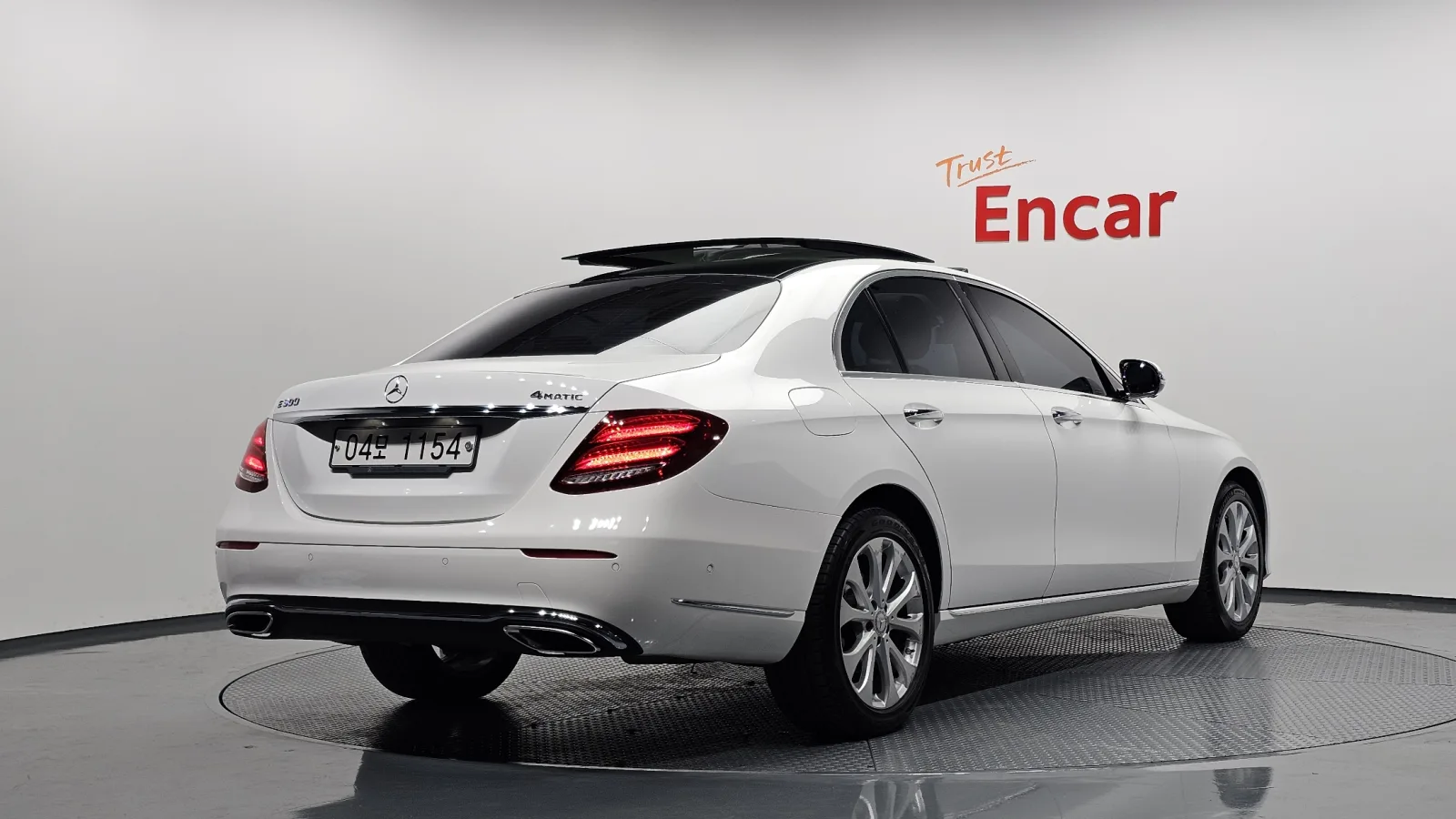 2017 Mercedes-Benz E-Class