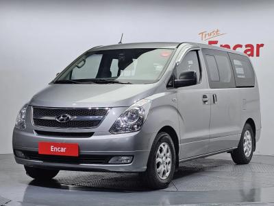 2016 Hyundai Starex