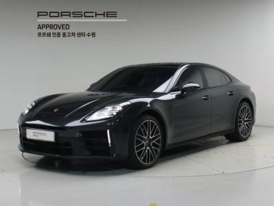 2025 Porsche Panamera