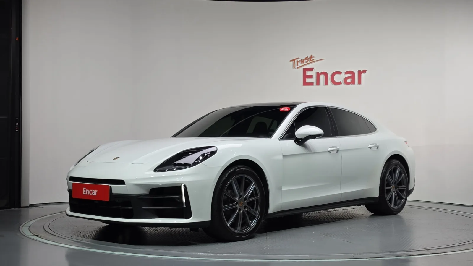 2024 Porsche Panamera